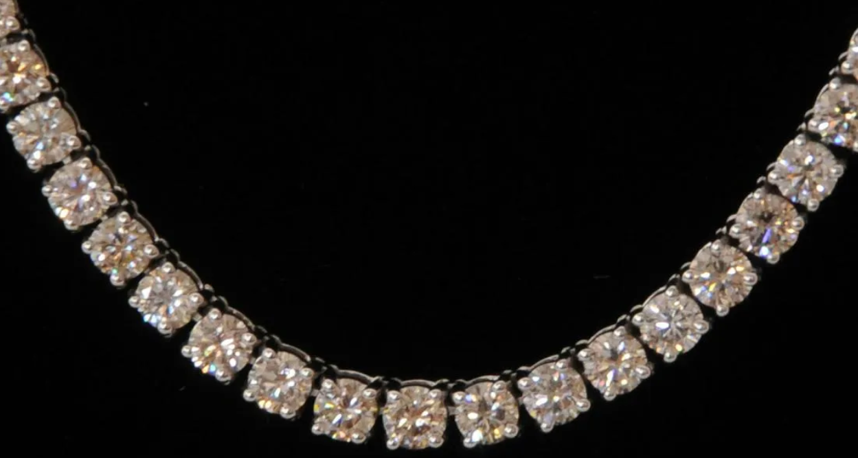 14.50 Carats Diamond Necklace, 14K White Gold, 17 Inches Long